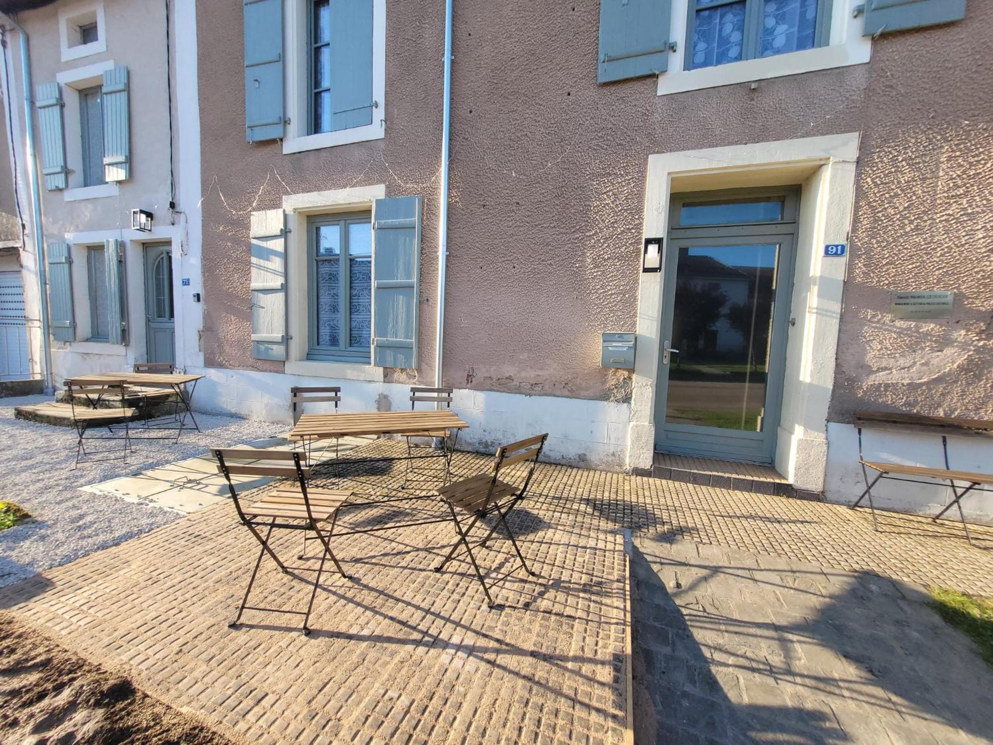 Gite Coeurdacier Monthureux-sur-Saone Экстерьер фото